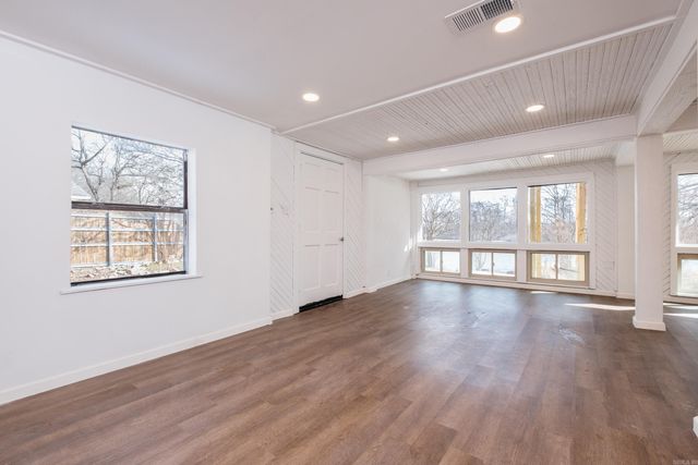 13118 Old River Dr, Scott, AR 72142