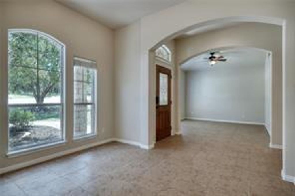 4404 Longfellow CV, Lago Vista, TX 78645
