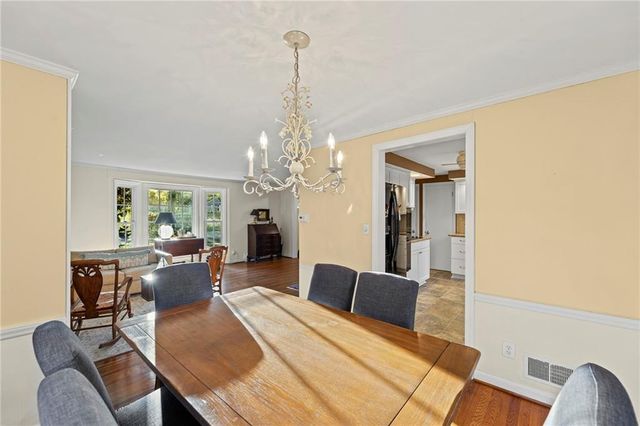 7000 Roe Avenue Avenue, Prairie Village, KS 66208