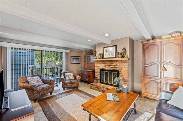 7000 Roe Avenue Avenue, Prairie Village, KS 66208