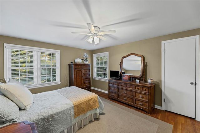 7000 Roe Avenue Avenue, Prairie Village, KS 66208