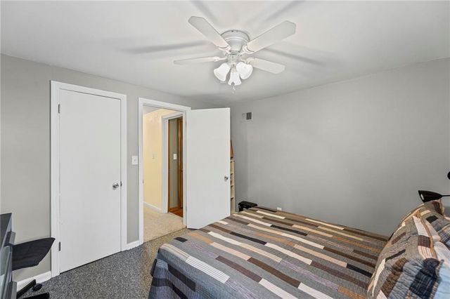 7000 Roe Avenue Avenue, Prairie Village, KS 66208