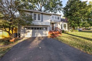 7000 Roe Avenue Avenue, Prairie Village, KS 66208