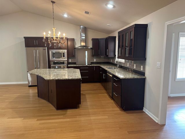 12 Enclave Circle, Paragould, AR 72450
