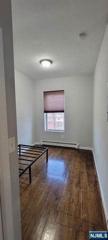 110 Peabody Place, Newark, NJ 07104