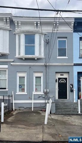 110 Peabody Place, Newark, NJ 07104