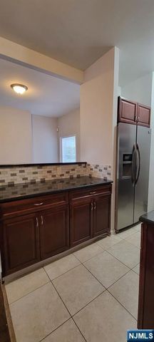 110 Peabody Place, Newark, NJ 07104