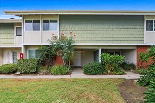 1404 N Tustin P-3, Santa Ana, CA 92705