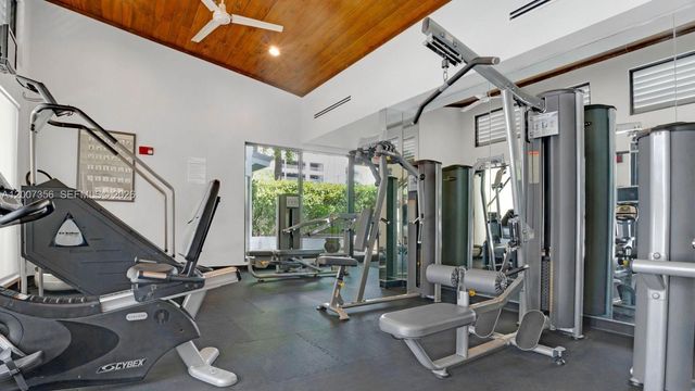 151 SE 15th Rd 202, Miami, FL 33129