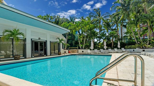 151 SE 15th Rd 202, Miami, FL 33129