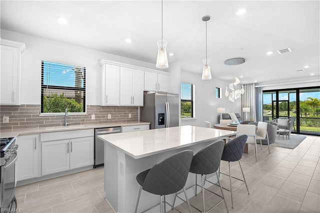 20549 Pebble Glen DR, Estero, FL 33928
