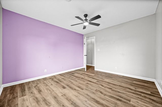 301 Bumpus Mill Rd, Oak Grove, KY 42262