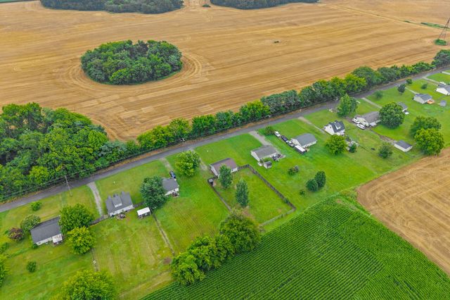 301 Bumpus Mill Rd, Oak Grove, KY 42262
