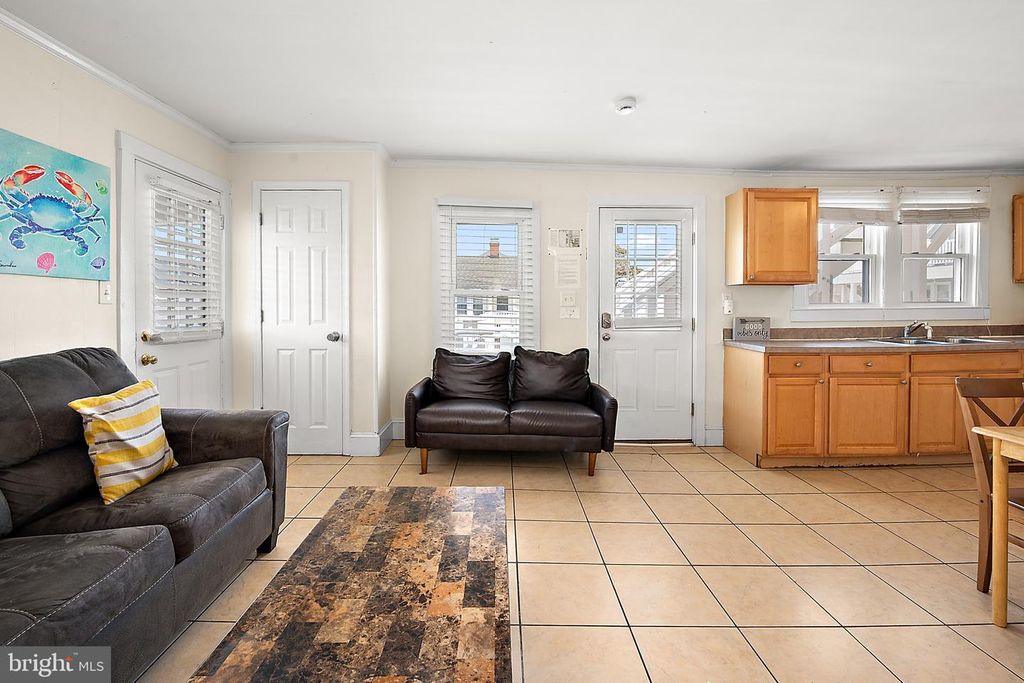 Image 22 of property listing at 404 SAINT LOUIS AVE #12, Ocean City, MD 21842