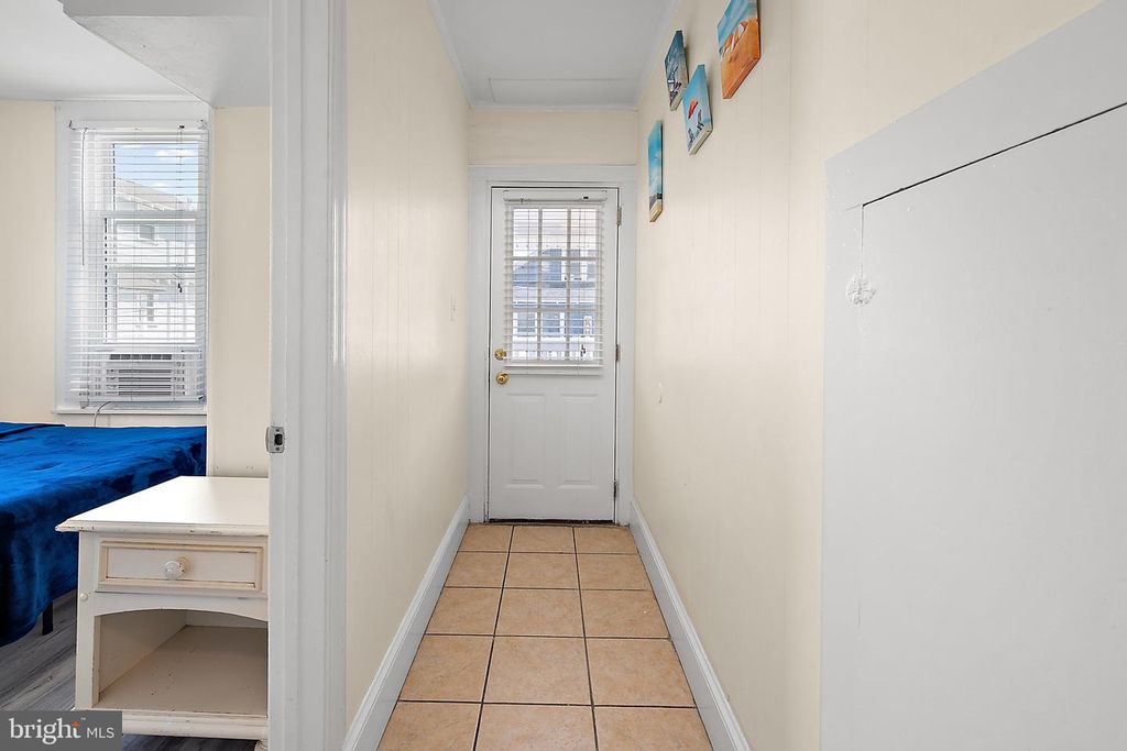 Image 23 of property listing at 404 SAINT LOUIS AVE #12, Ocean City, MD 21842