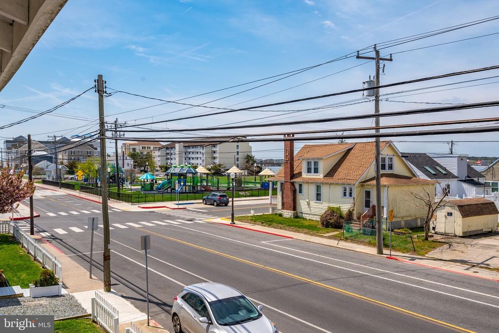 Image 49 of property listing at 404 SAINT LOUIS AVE #12, Ocean City, MD 21842