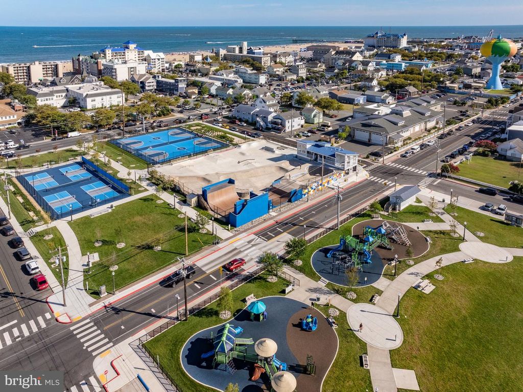 Image 51 of property listing at 404 SAINT LOUIS AVE #12, Ocean City, MD 21842