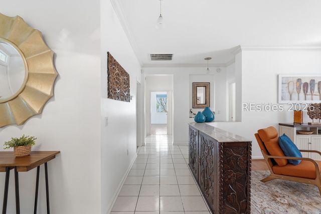 1 Caleb Ct, Bluffton, SC 29909
