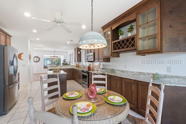 1 Caleb Ct, Bluffton, SC 29909
