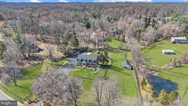 3022 FOX DEN LN, Oakton, VA 22124