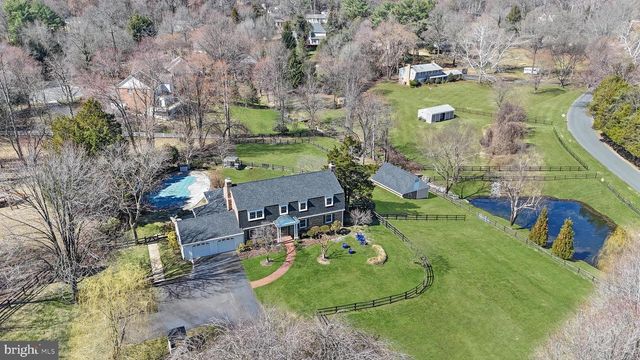 3022 FOX DEN LN, Oakton, VA 22124