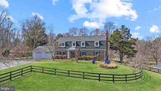 3022 FOX DEN LN, Oakton, VA 22124
