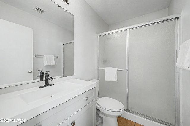 1270 N Falcon Ridge Drive, Tucson, AZ 85745