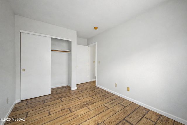 1270 N Falcon Ridge Drive, Tucson, AZ 85745