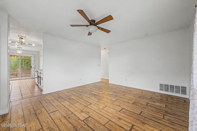 1270 N Falcon Ridge Drive, Tucson, AZ 85745