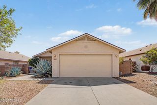 1270 N Falcon Ridge Drive, Tucson, AZ 85745