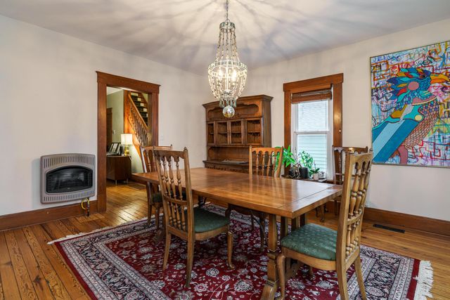 76 E Lakeview Avenue, Columbus, OH 43202