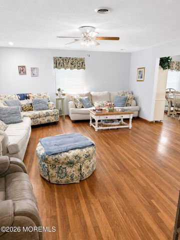 554 Gold Street, Toms River, NJ 08753