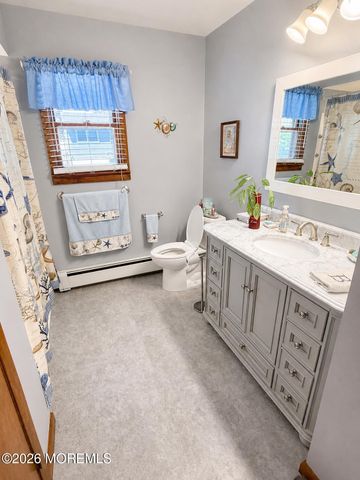 554 Gold Street, Toms River, NJ 08753