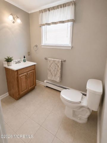554 Gold Street, Toms River, NJ 08753