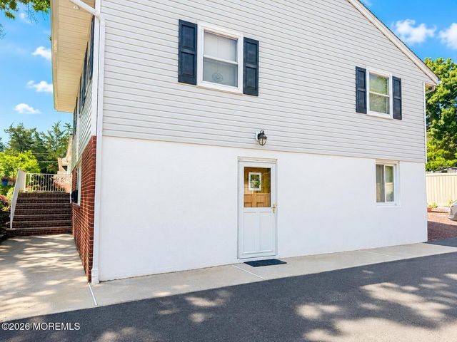554 Gold Street, Toms River, NJ 08753