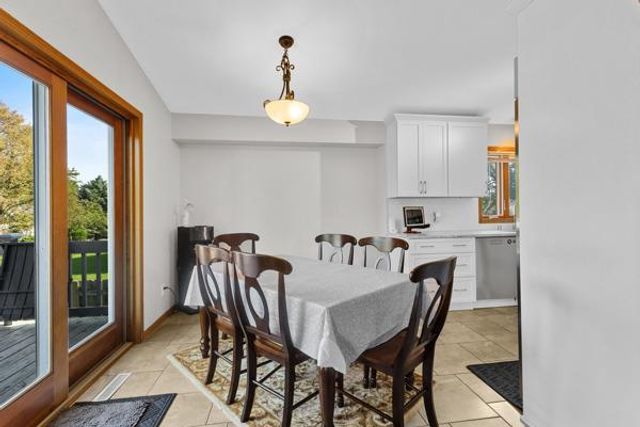 829 Edgemore Drive, Sun Prairie, WI 53590
