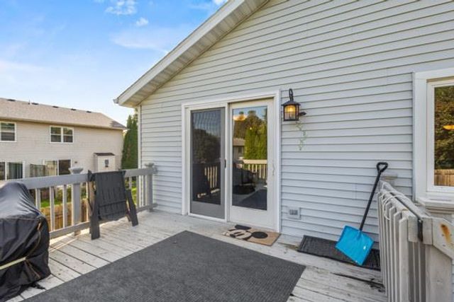 829 Edgemore Drive, Sun Prairie, WI 53590