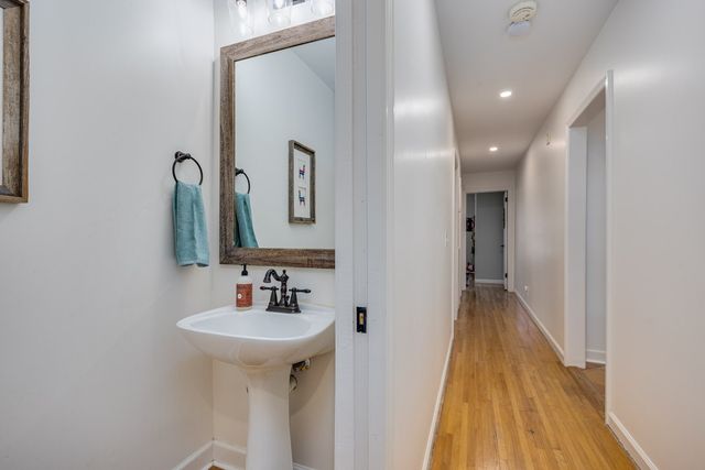 7465 Harrow Dr, Nashville, TN 37221