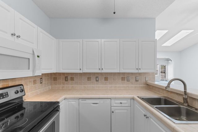 4520 Lighthouse Dr Unit 29D, Little River, SC 29566