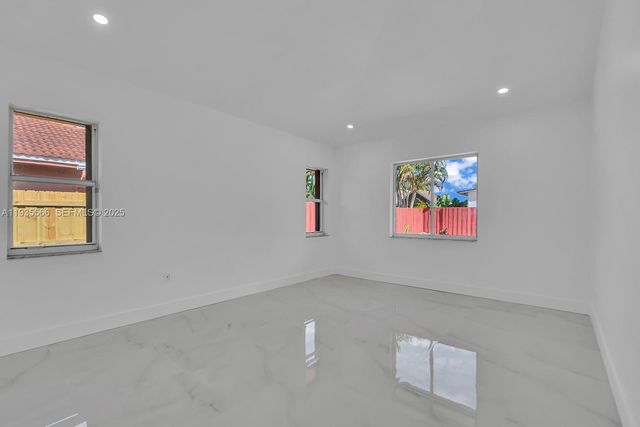 14809 SW 180th St, Miami, FL 33187