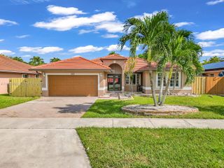 14809 SW 180th St, Miami, FL 33187