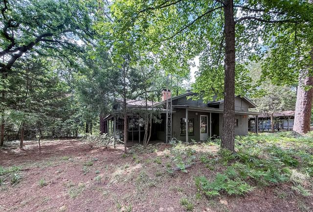 1036 Lake Franklin Dr, Winnsboro, TX 75494