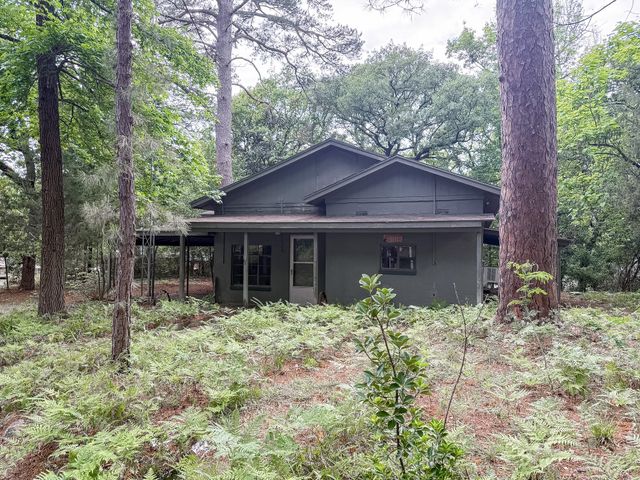 1036 Lake Franklin Dr, Winnsboro, TX 75494