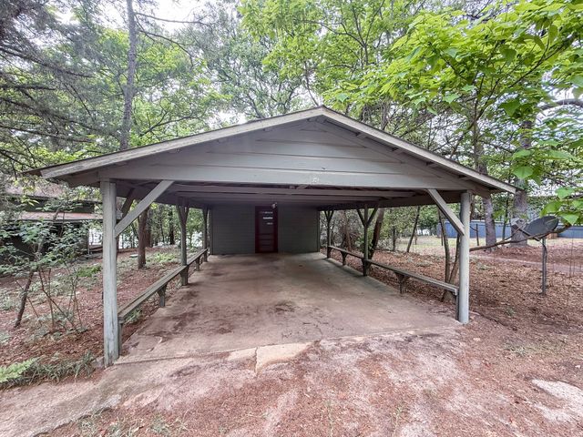 1036 Lake Franklin Dr, Winnsboro, TX 75494