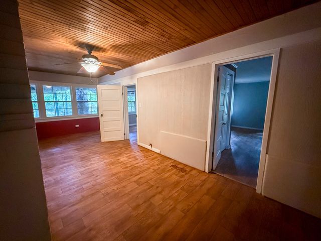 1036 Lake Franklin Dr, Winnsboro, TX 75494