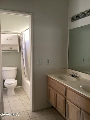 2116 Phlox Avenue, Rosamond, CA 93560