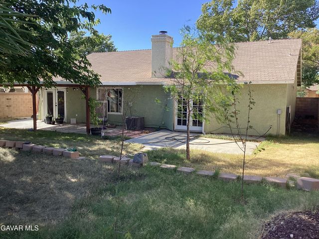 2116 Phlox Avenue, Rosamond, CA 93560