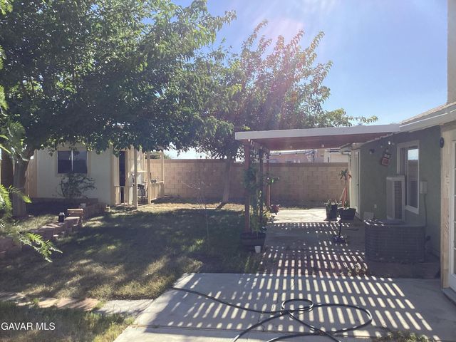 2116 Phlox Avenue, Rosamond, CA 93560