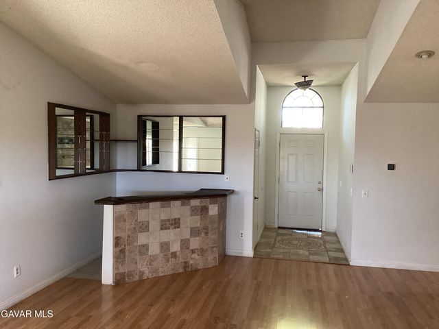 2116 Phlox Avenue, Rosamond, CA 93560