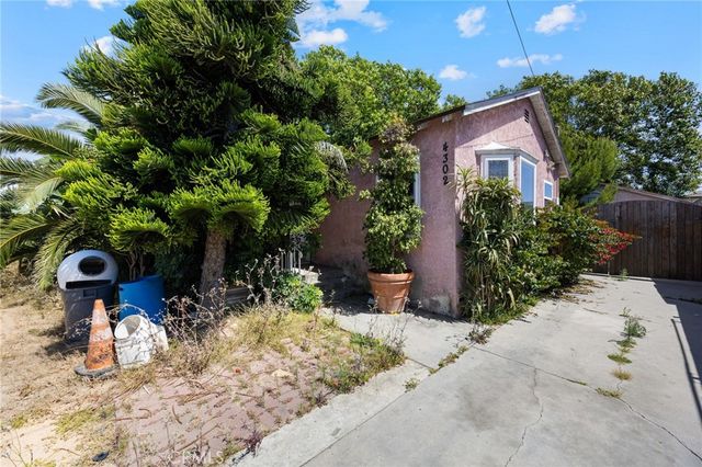 4302 W 106th, Inglewood, CA 90304